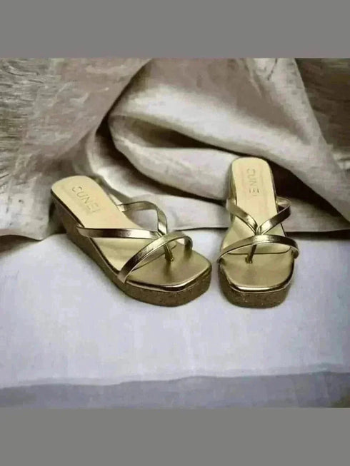 Sleek and Stylish Golden Wedges - cunei